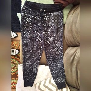 Bebe pants with pockets